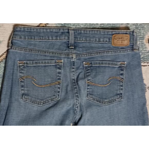 Signature Levi Strauss Womens LowRise Bootcut 28Wx29L end seams distressed - Picture 3 of 10